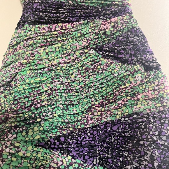 BCBG MAXAZRIA Strapless Body Con Dress.  Purple & Green ruched Size 4 - Picture 3 of 4